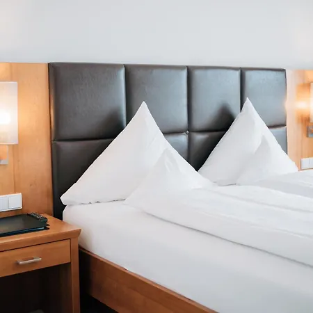 Klostermaier & Restaurant Hotel 3*